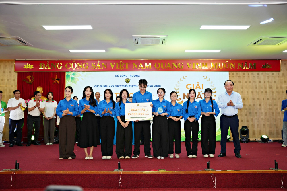 Cuộc thi “Tìm hiểu lợi ích của xăng E10”