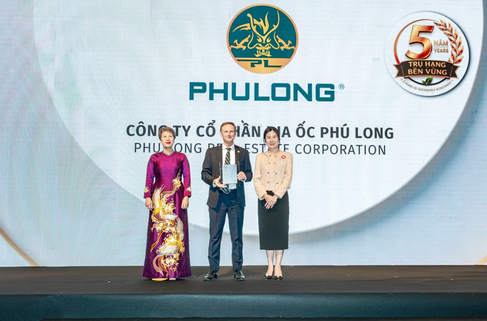 Phú Long