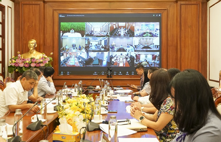 thị trường 3