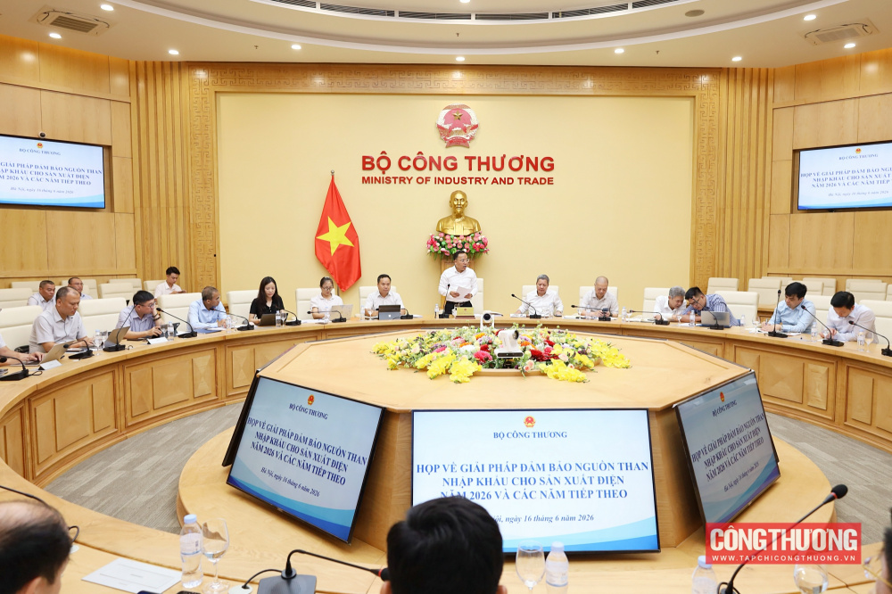 Bộ Công Thương họp về giải pháp đảm bảo nguồn than nhập khẩu cho sản xuất điện năm 2026 và các năm tiếp theo