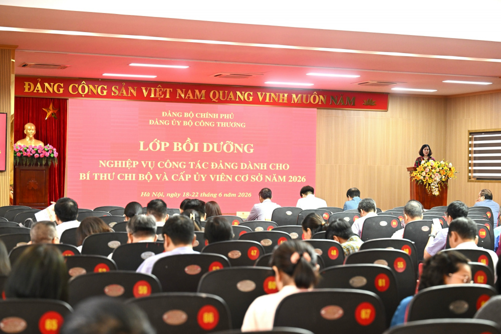 Đảng ủy Bộ Công Thương: Bồi dưỡng nghiệp vụ công tác Đảng, đáp ứng yêu cầu nhiệm vụ của ngành Công Thương