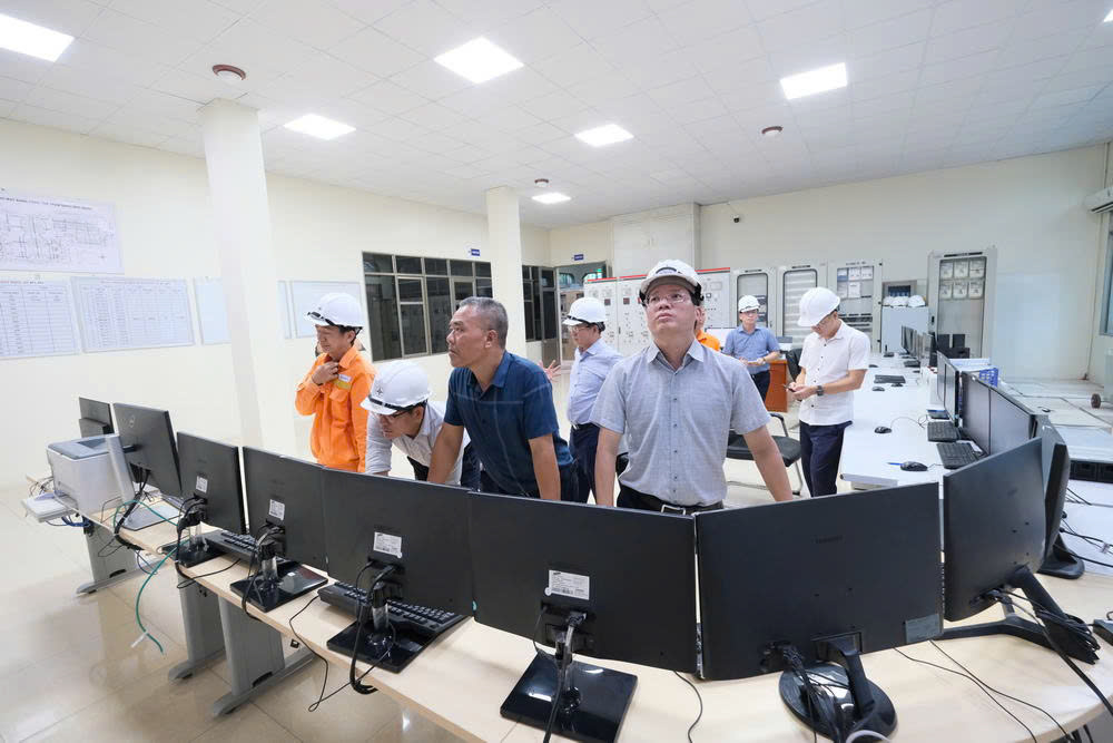 PTC1 giữ vững vận hành lưới điện trong cao điểm nắng nóng