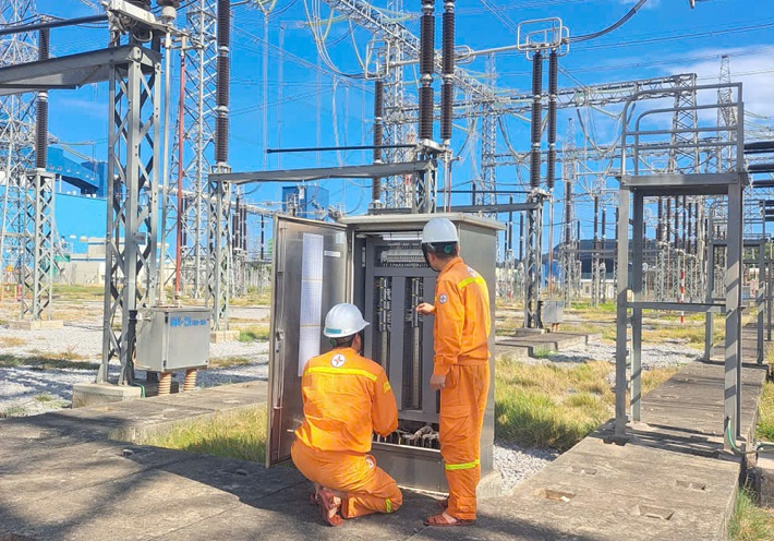 Cao điểm nắng nóng