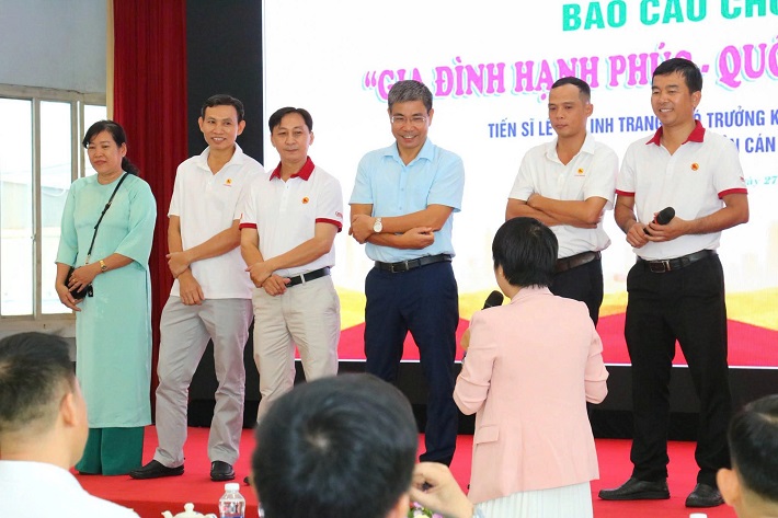 gia đình 5