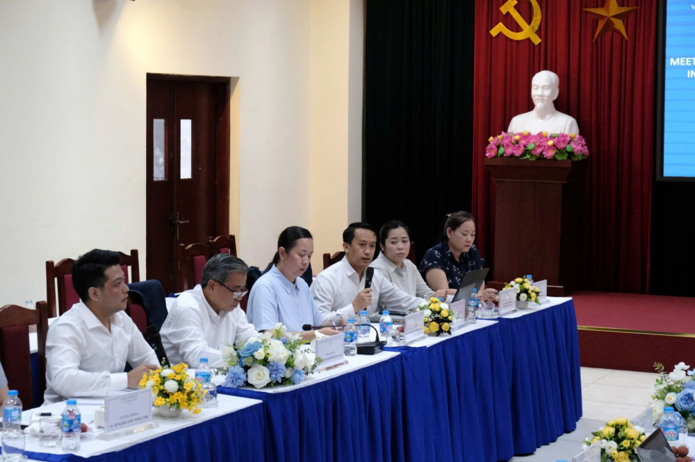 Thúc đẩy hợp tác công nghiệp, thương mại và năng lượng Việt Nam - Lào đi vào thực chất