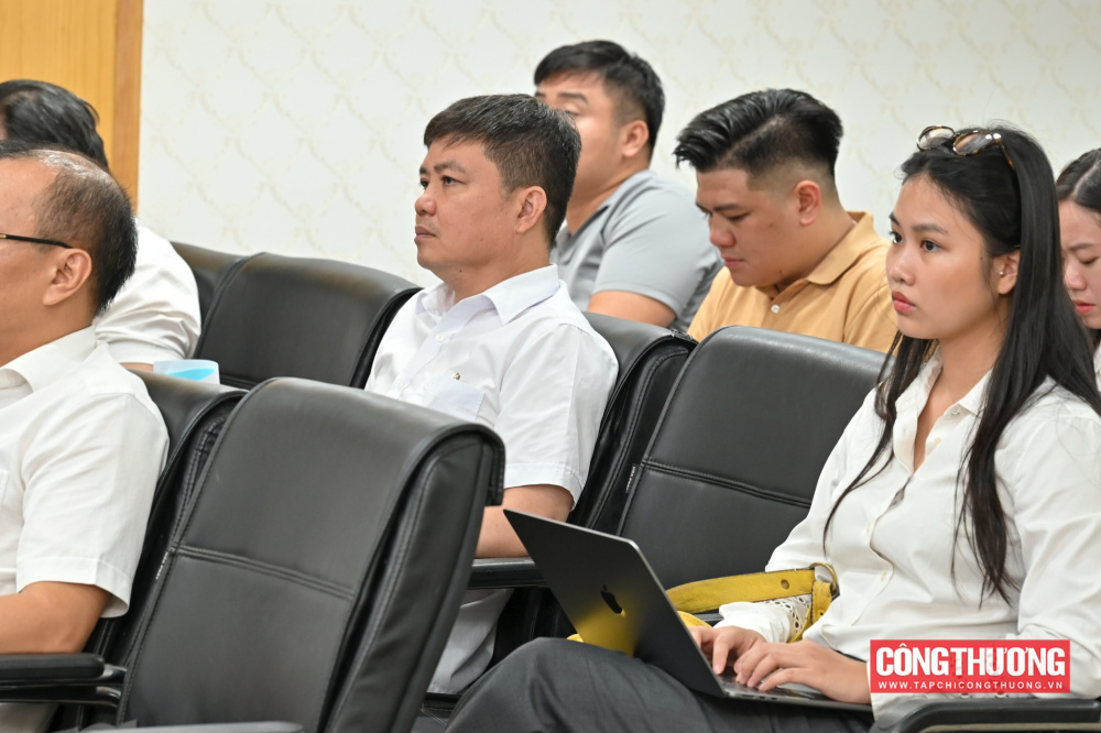Hoàn thiện thể chế cạnh tranh trong kỷ nguyên số