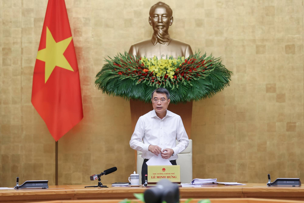Thủ tướng yêu cầu đẩy nhanh tiến độ, sớm đưa các dự án đầu tư lớn của ngành vào hoạt động, nhất là các dự án công nghiệp chế biến chế tạo, năng lượng trọng điểm - Ảnh: VGP