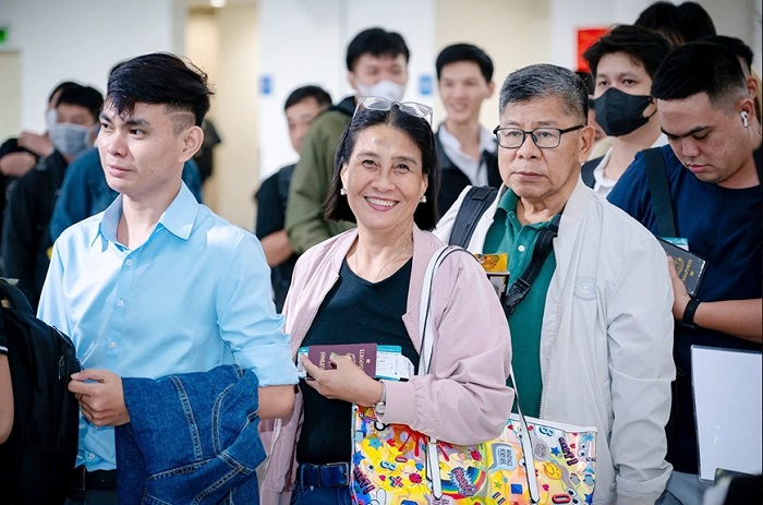 Với định hướng lấy khách hàng làm trung tâm, Vietnam Airlines liên tục hoàn thiện các chính sách chăm sóc và hỗ trợ dành cho từng nhóm hành khách.