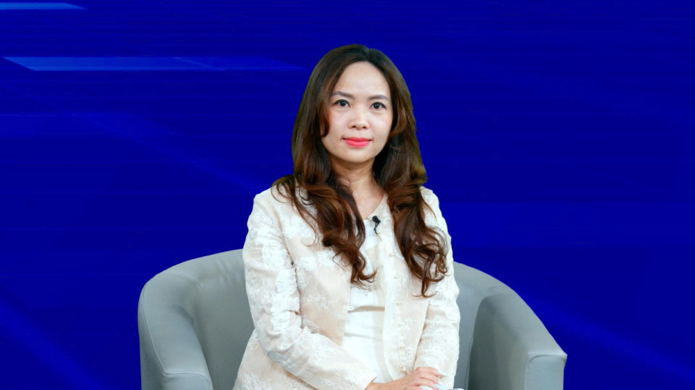 Bà Bùi Thị Bình Giang, Phó Vụ trưởng Vụ Pháp chế (Bộ Công Thương)