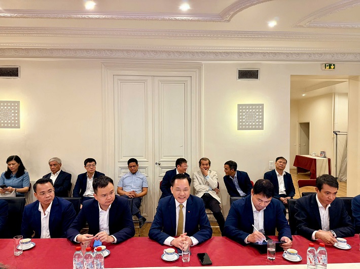 công nghệ 13