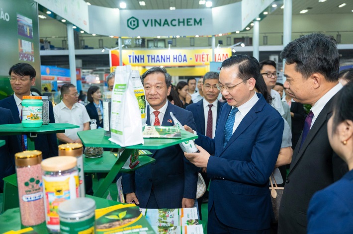 vinachem hợp tác 6
