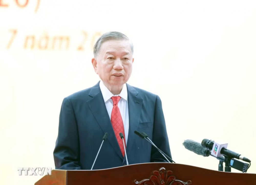 Tổng bí thư