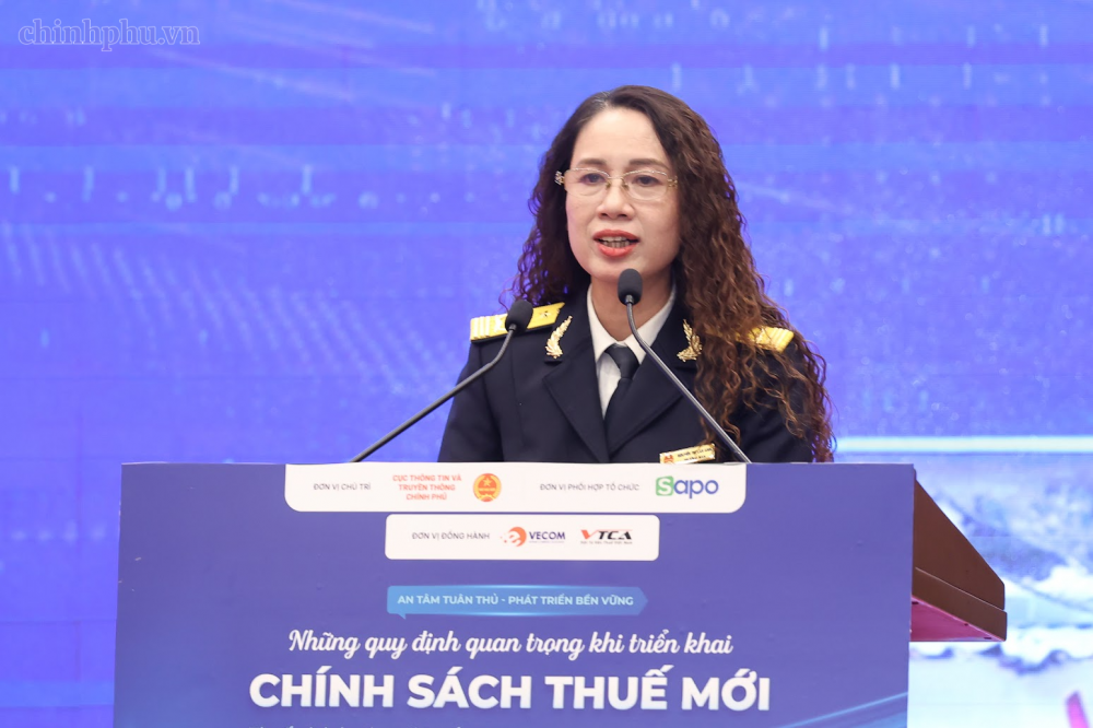thuế