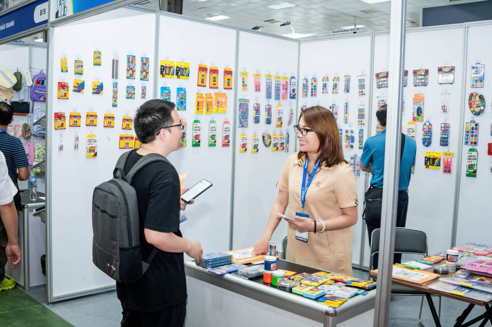 Sắp diễn ra Triển lãm Quốc tế về Giải pháp Văn phòng thông minh, Thiết bị, Máy và Văn phòng phẩm - VietOffice 2026