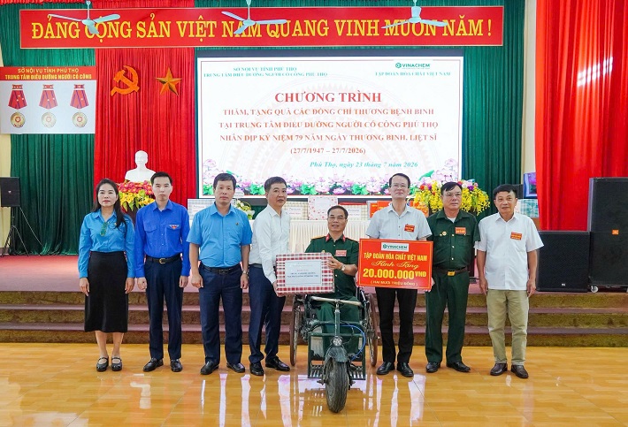 cách mạng 6