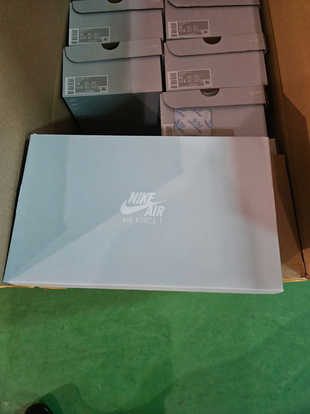 Bóc gỡ đường dây gần 50.000 đôi giày giả mạo Nike xuất khẩu sang Hoa Kỳ: