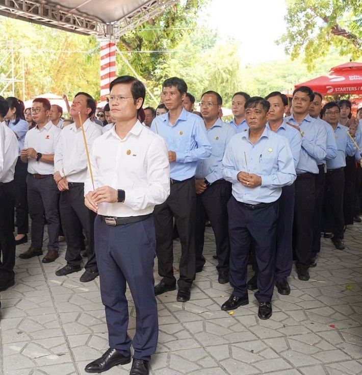 tri ân liệt sĩ 1