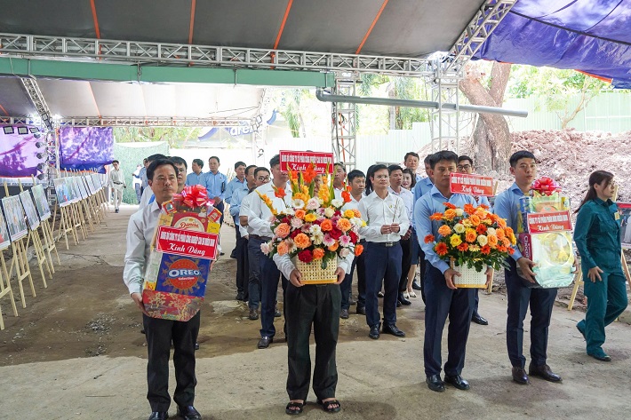 tri ân liệt sĩ 4