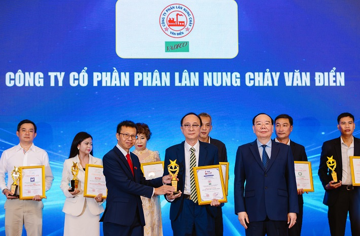thương hiệu 2