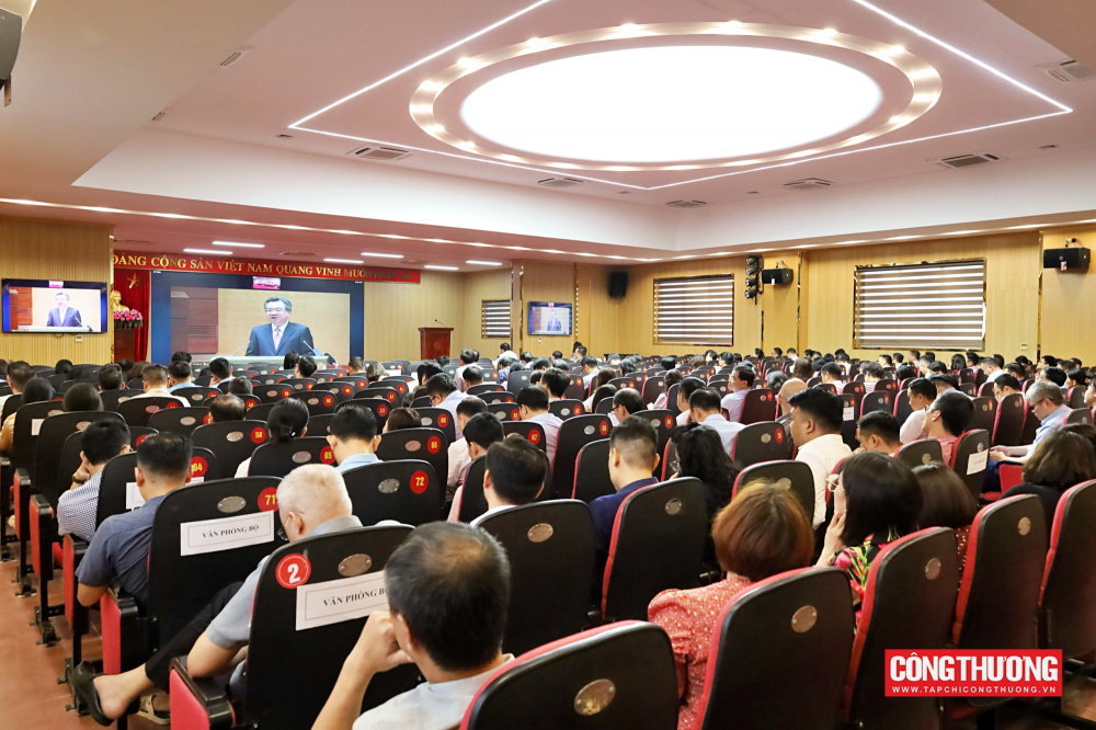 Đảng bộ Bộ Công Thương học tập, quán triệt, triển khai Nghị quyết Hội nghị Trung ương 3