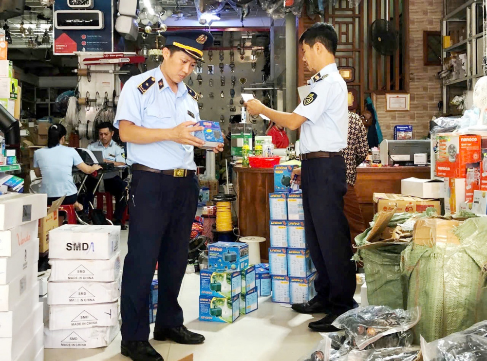  Quản lý thị trường
