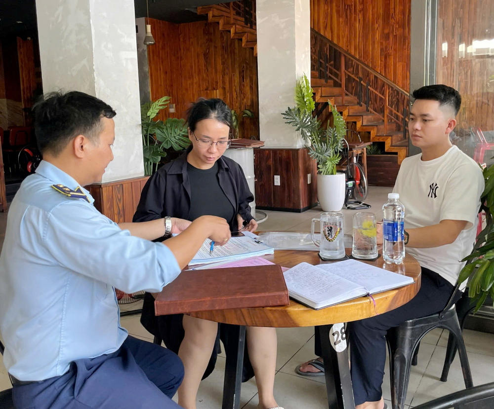  Quản lý thị trường