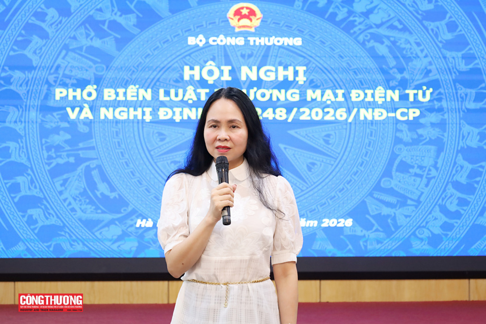 thương mại điện tử