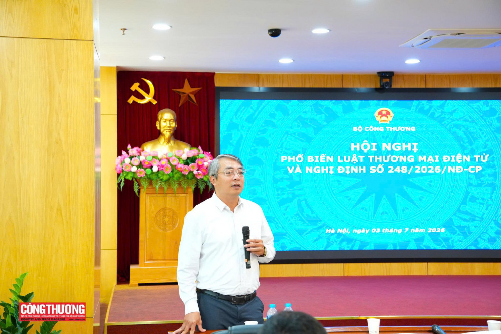 thương mại điện tử