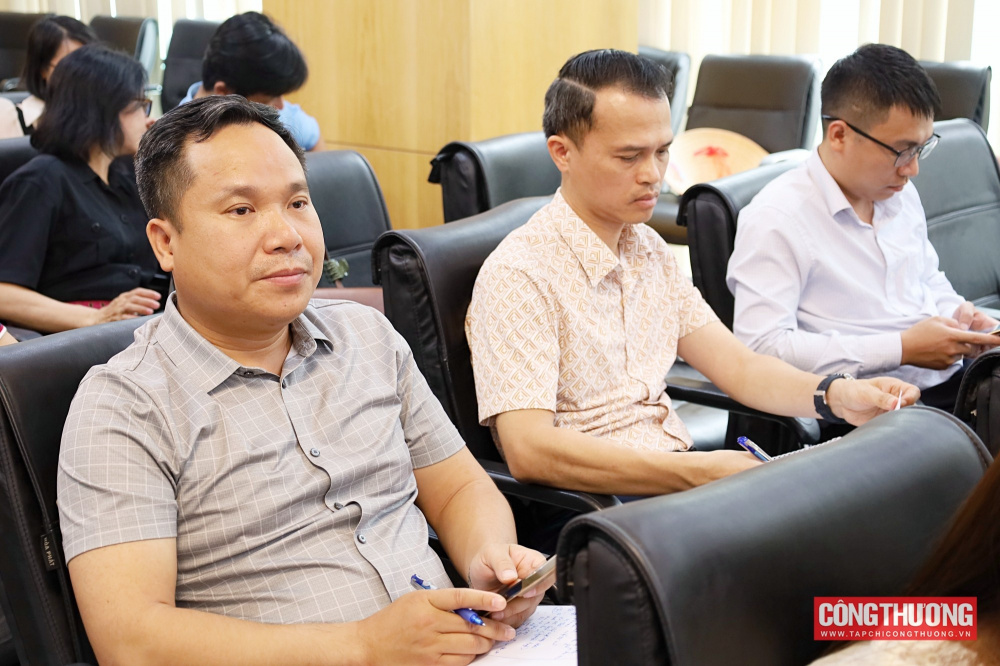 Nâng cao hiệu quả hệ thống cảnh báo sớm, kịp thời hỗ trợ doanh nghiệp ứng phó với các vụ việc phòng vệ thương mại