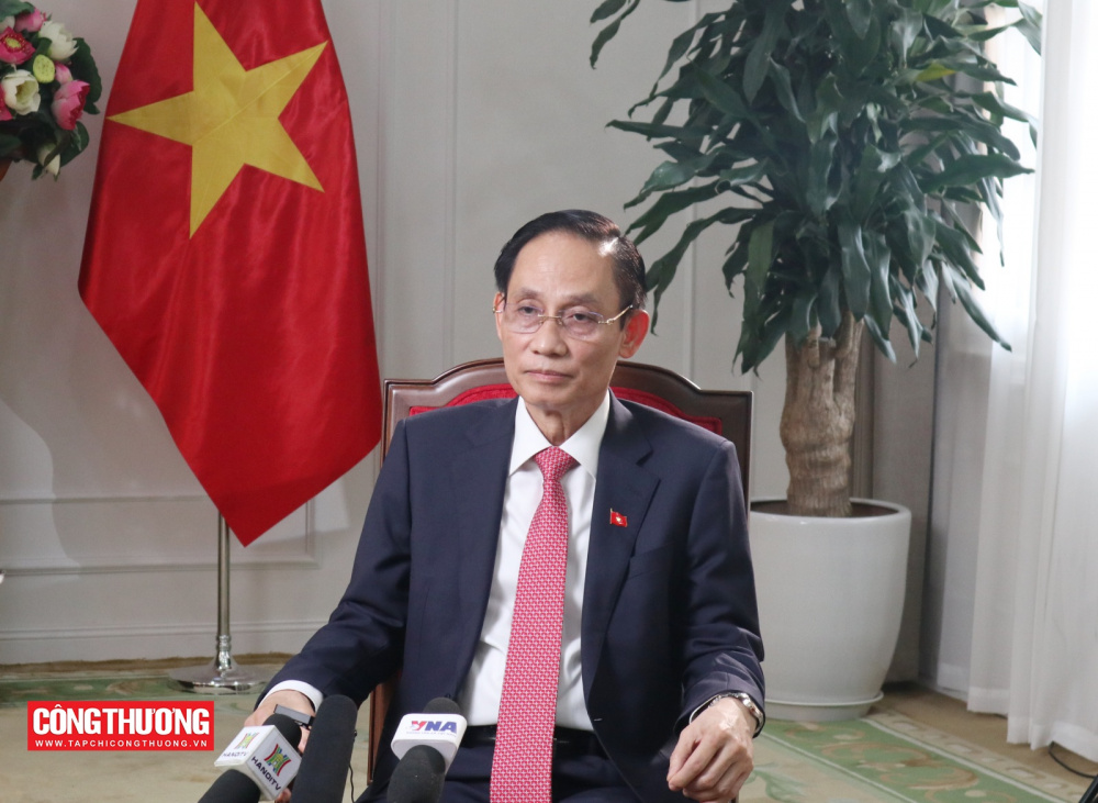 Bộ trưởng Bộ Ngoại giao