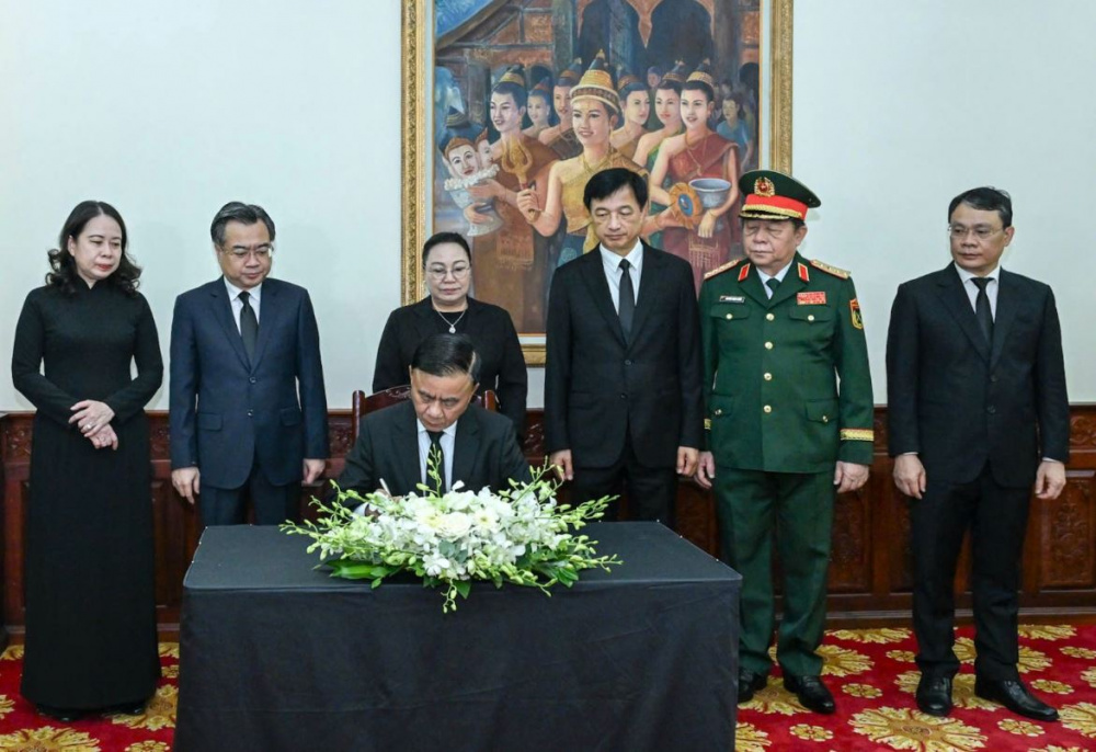 trần cẩm tú