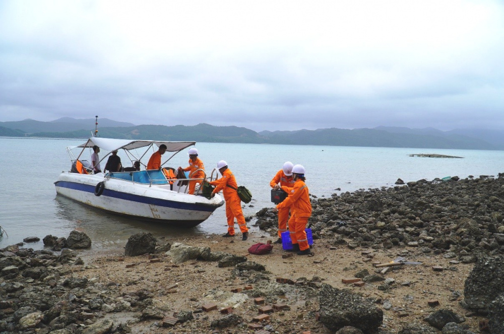 Công ty Điện lực Quảng Ninh