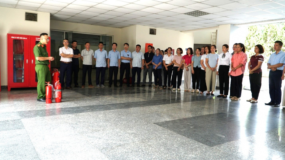 Công ty Thủy điện Sơn La tổ chức bồi dưỡng nghiệp vụ PCCC&CNCH