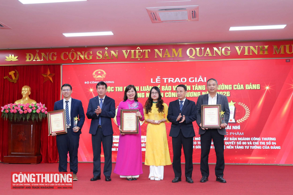 Chiều 12/8/2026, tại Hà Nội, Bộ Công Thương tổ chức Lễ trao giải Cuộc thi chính luận về bảo vệ nền tảng tư tưởng của Đảng trong ngành Công Thương năm 2026.