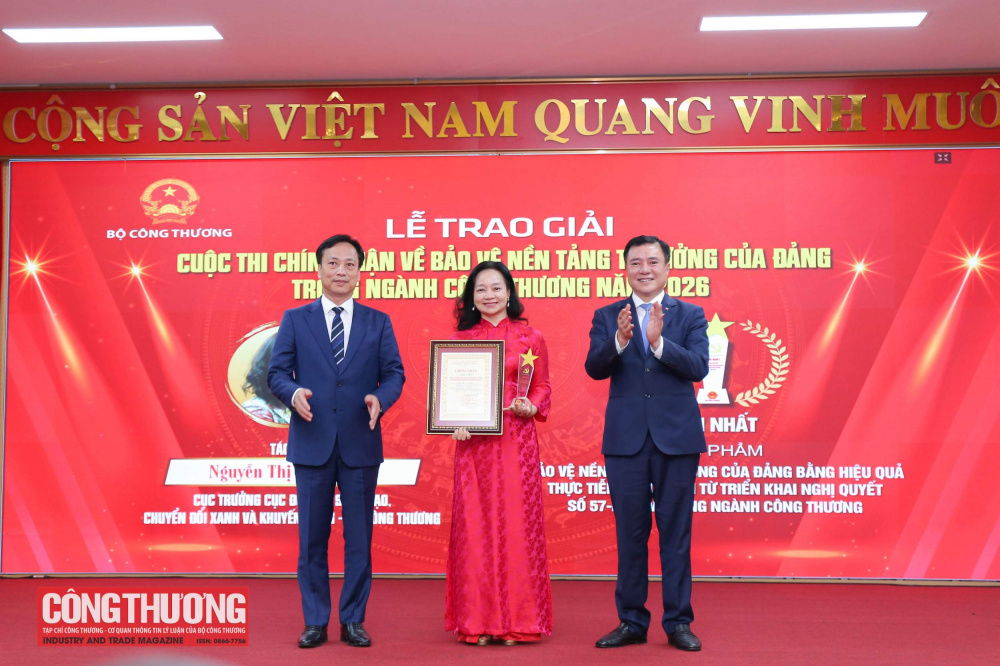 Chiều 12/8/2026, tại Hà Nội, Bộ Công Thương tổ chức Lễ trao giải Cuộc thi chính luận về bảo vệ nền tảng tư tưởng của Đảng trong ngành Công Thương năm 2026.