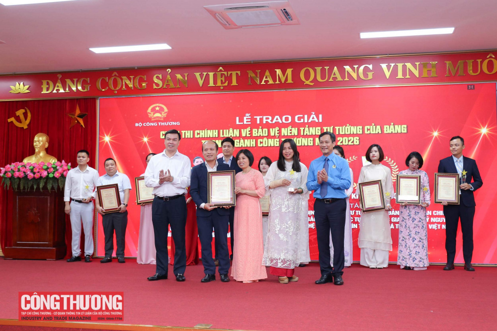 Bộ Công Thương trao giải Cuộc thi chính luận về bảo vệ nền tảng tư tưởng của Đảng trong ngành Công Thương năm 2026