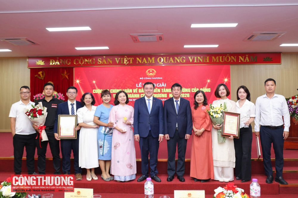 Bộ Công Thương trao giải Cuộc thi chính luận về bảo vệ nền tảng tư tưởng của Đảng trong ngành Công Thương năm 2026