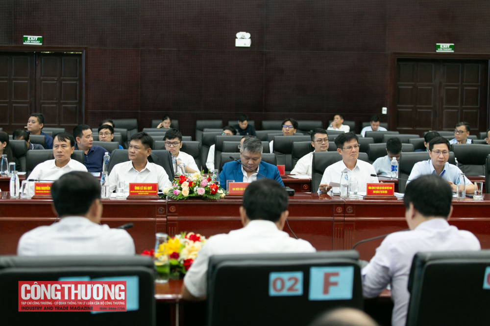 Các đại biểu tham dự Hội thảo