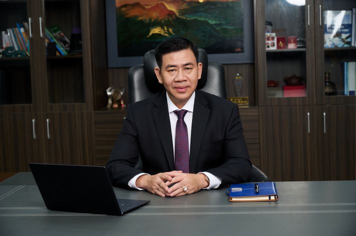 Tân Sinh viên