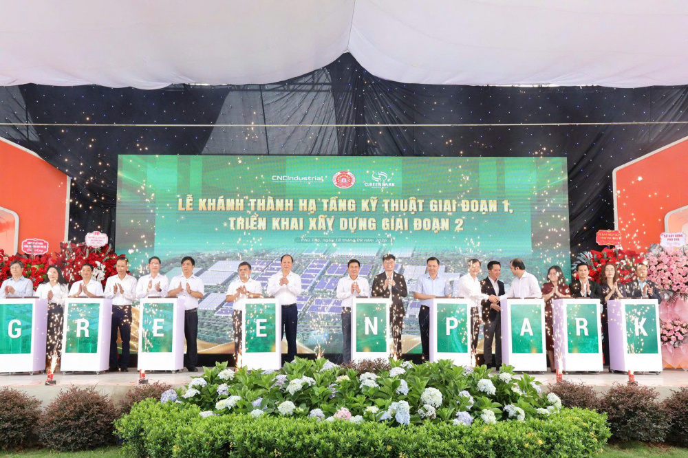 Sáng 18/8/2026, tại xã Xuân Lãng, tỉnh Phú Thọ, Khu công nghiệp (KCN) Nam Bình Xuyên Green Park tổ chức Lễ khánh thành hạ tầng kỹ thuật giai đoạn 1, triển khai xây dựng giai đoạn 2 và xúc tiến đầu tư.
