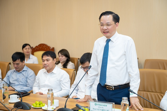 học bổng 8