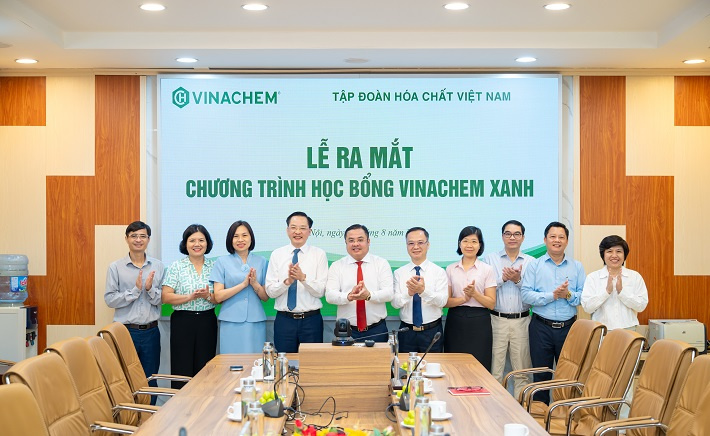 học bổng 9