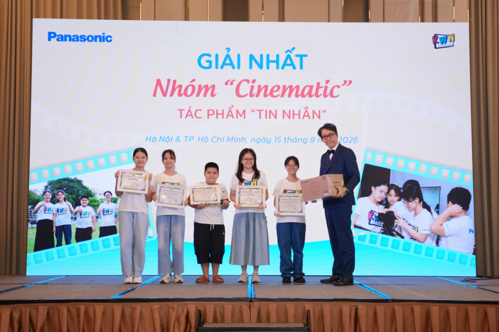 Qua ống kính trẻ thơ 2026