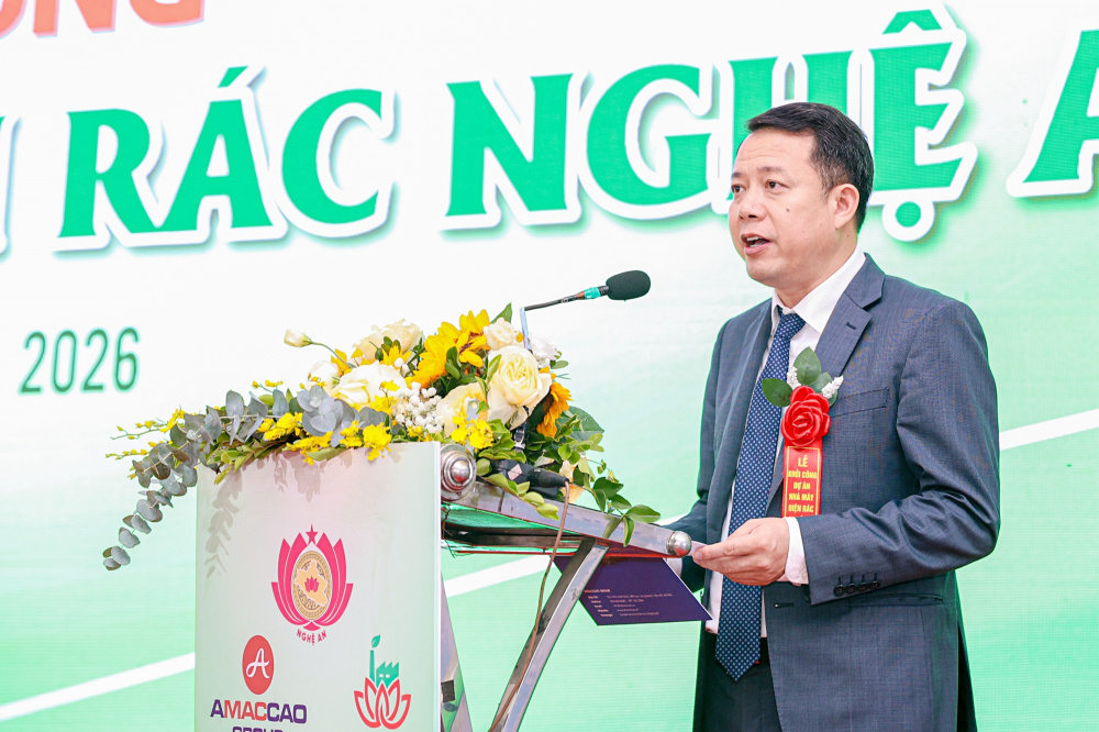 Ông Nguyễn Văn Vinh - Chủ tịch HĐQT, Tổng Giám đốc Tập đoàn AMACCAO nhấn mạnh cam kết đưa dự án về đích vượt tiến độ. 