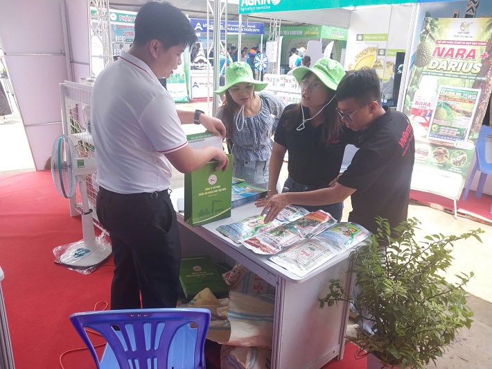 phân bón văn điển
