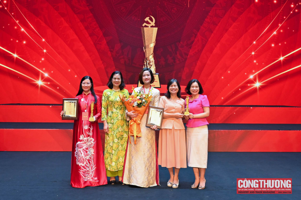 Đảng bộ Bộ Công Thương đạt 04 giải tại Cuộc thi chính luận về bảo vệ nền tảng tư tưởng của Đảng trong Đảng bộ Chính phủ lần thứ 2, năm 2026