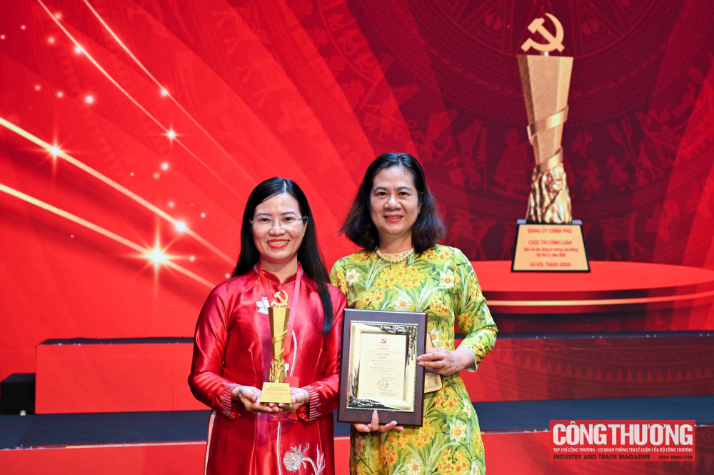 Đảng bộ Bộ Công Thương đạt 04 giải tại Cuộc thi chính luận về bảo vệ nền tảng tư tưởng của Đảng trong Đảng bộ Chính phủ lần thứ 2, năm 2026