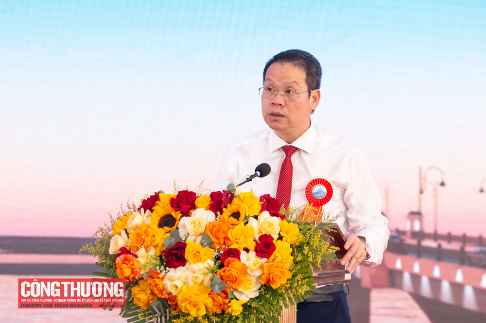 Chủ tịch UBND thành phố Đà Nẵng Nguyễn Mạnh Hùng