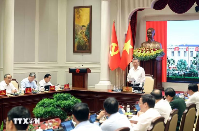 nhân tài
