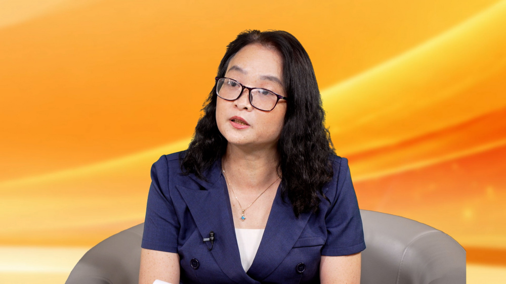 bà Nguyễn Thị Hồng Huệ - Phó Vụ trưởng, Vụ Chính sách, Bộ Dân tộc và Tôn giáo